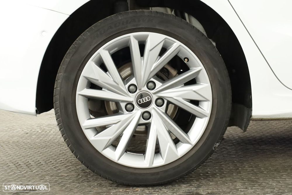 Audi A3 Sportback 30 TFSI Advanced S tronic - 5