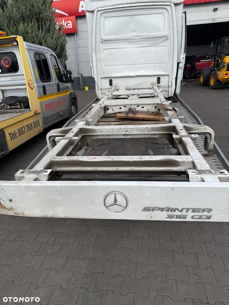 Rama Podłoga Karoseryjna Maxi Długa 465cm Mercedes Sprinter 907 / 910 - 3