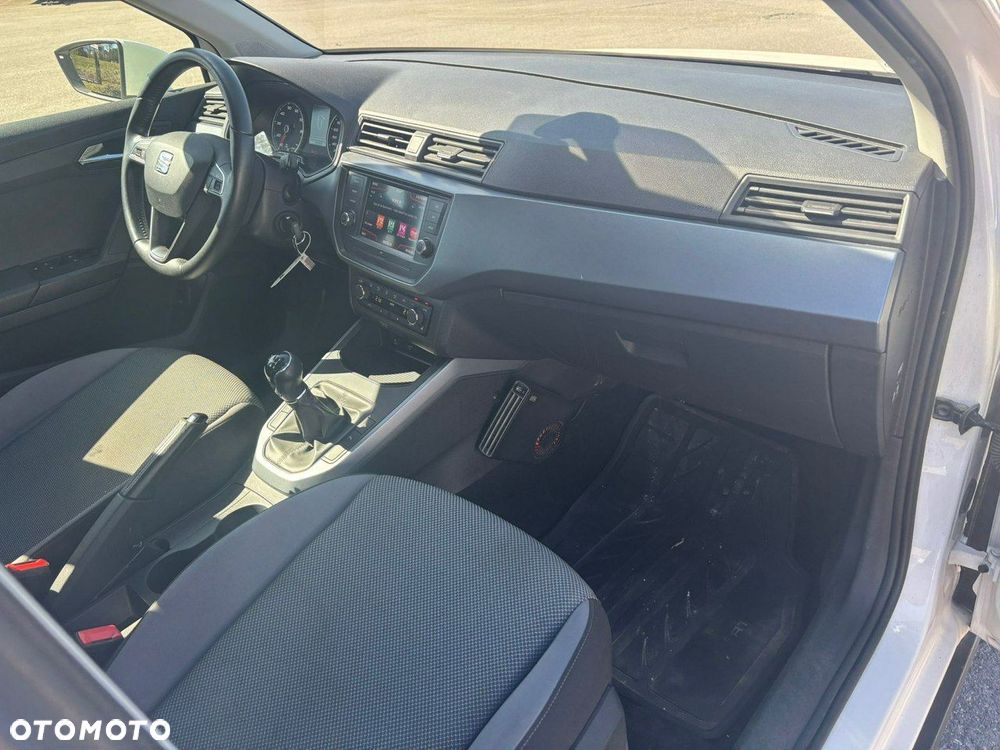 Seat Arona - 15