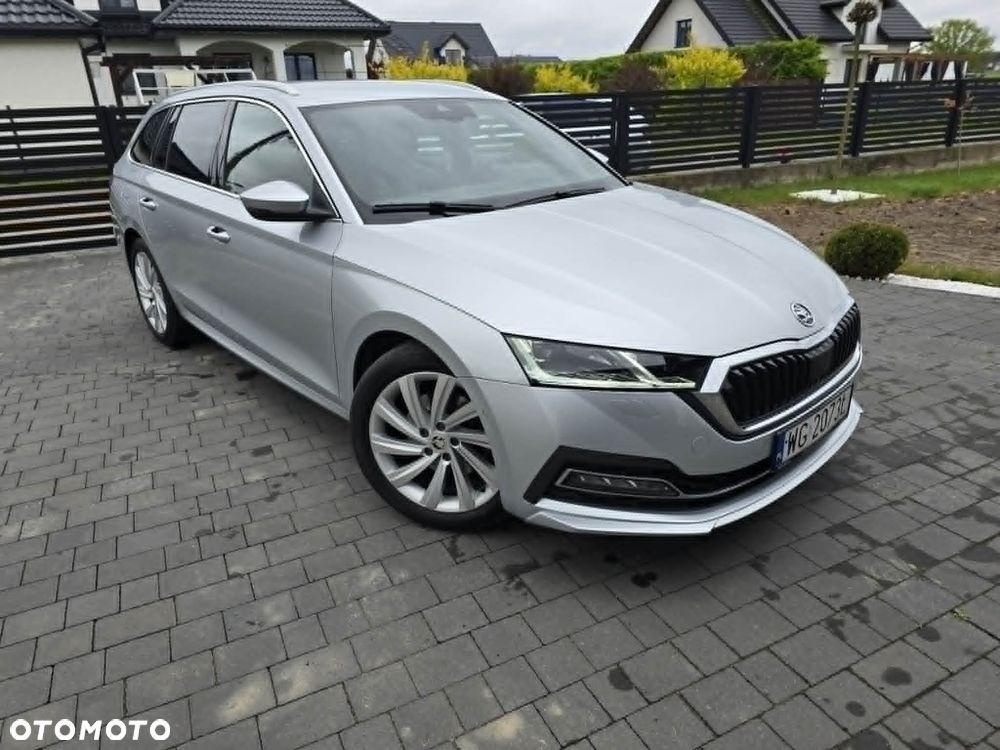 Skoda Octavia 2.0 TDI DSG Style - 1