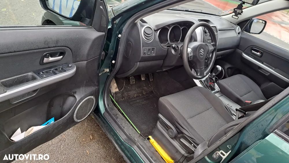 Suzuki Grand Vitara 1.9 DDiS Comfort + DPF - 16