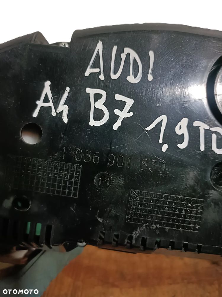 AUDI A4 B7 04-08 1,9 TDI liczniki zegary 0263626408 * - 10
