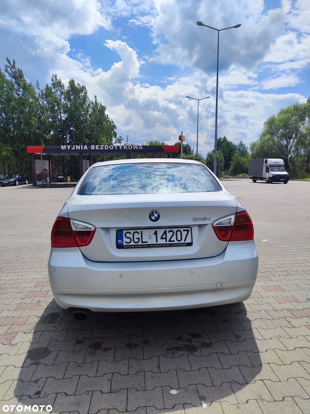 BMW Seria 3 318i - 10