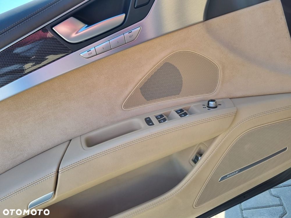 Audi S8 Plus 4.0 TFSI Quattro - 6