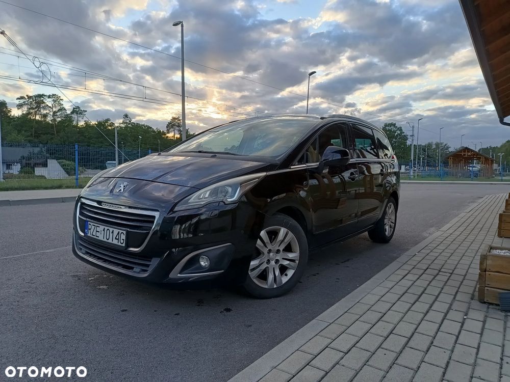 Peugeot 5008 2.0 BlueHDi Allure - 4