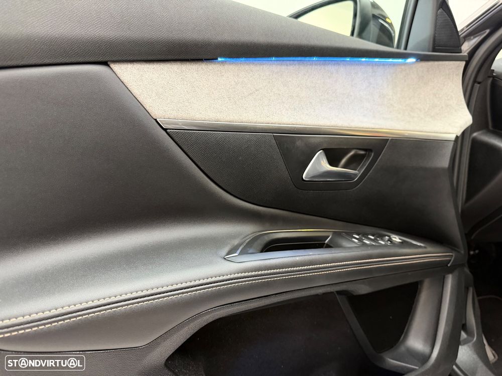 Peugeot 5008 1.5 BlueHDi GT Pack EAT8 - 21