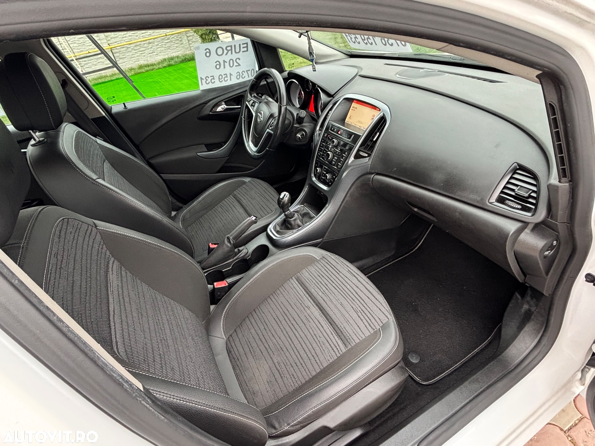 Opel Astra 1.6 CDTI DPF ecoFLEX Sports TourerStart/Stop Edition - 19