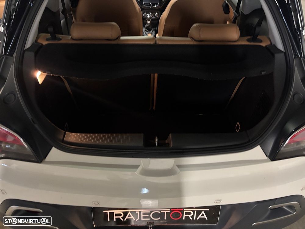 Opel Adam 1.0 T Rocks - 17