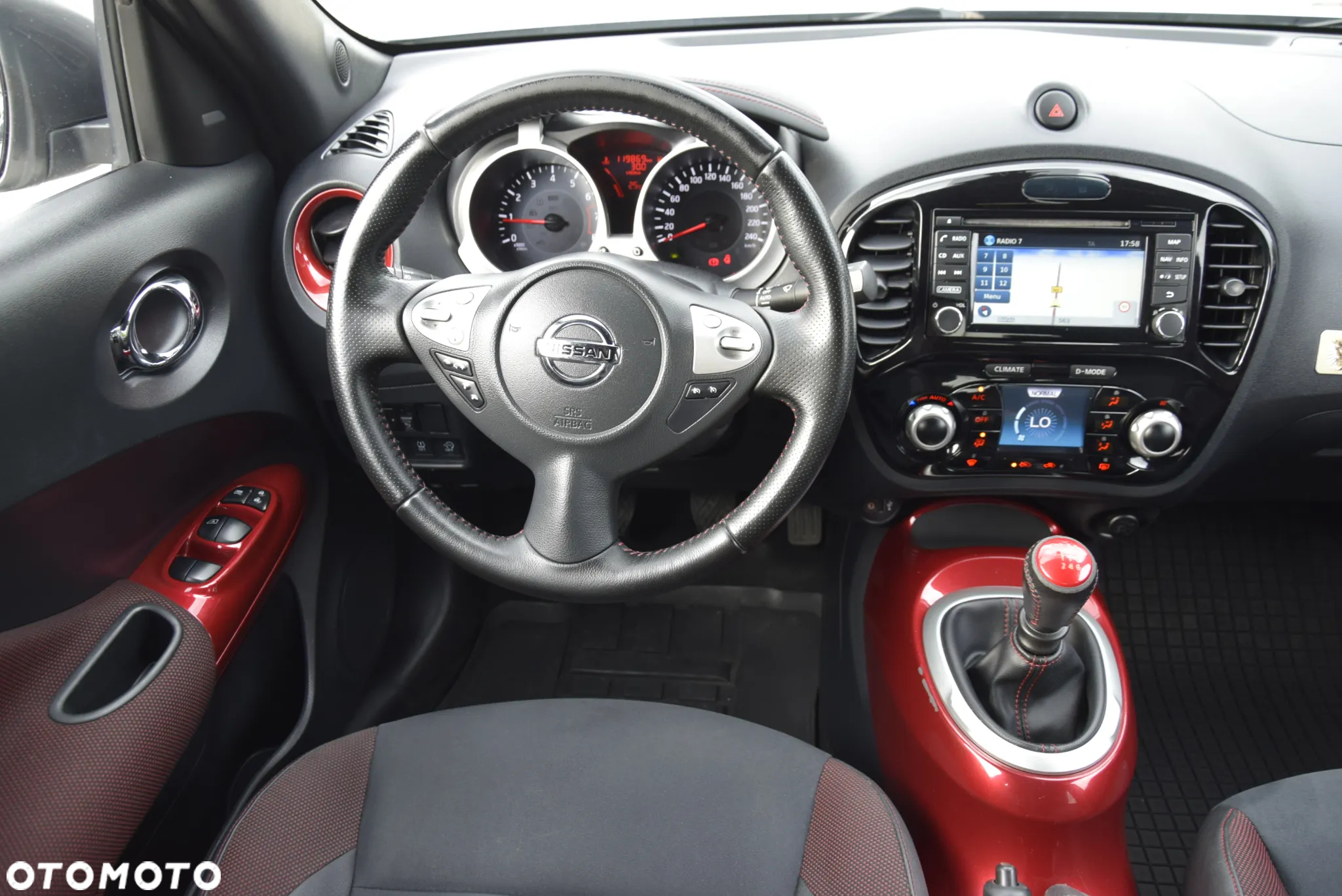 Nissan Juke 1.2 DIG-T Tekna (lea) EU6 - 17