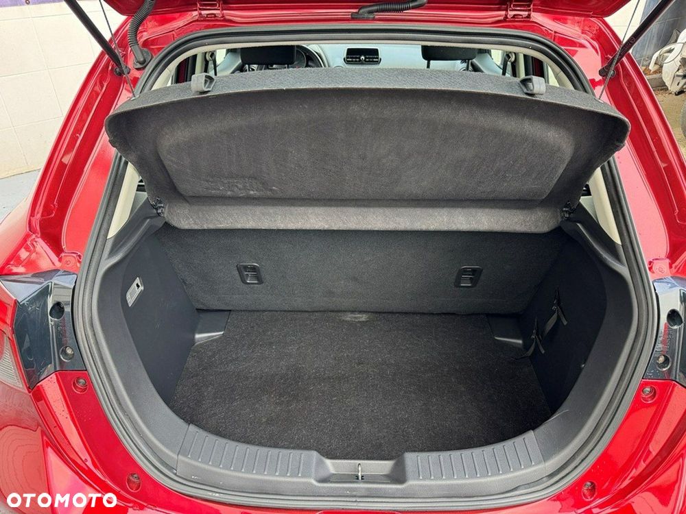 Mazda 2 - 19