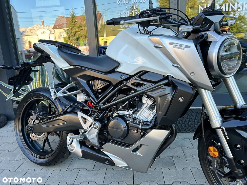 Honda CB - 9