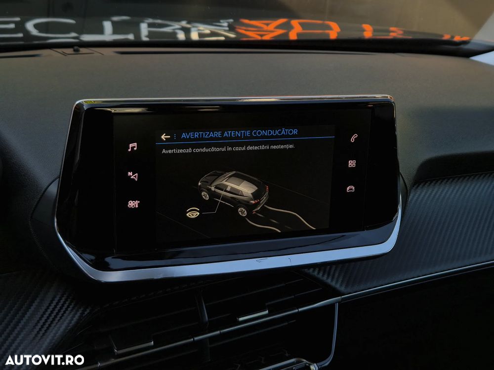 Peugeot 2008 PureTech 130 Allure Pack - 30