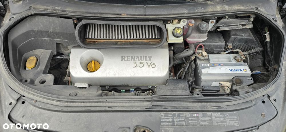 Renault Espace 3.5 V6 Initiale - 11