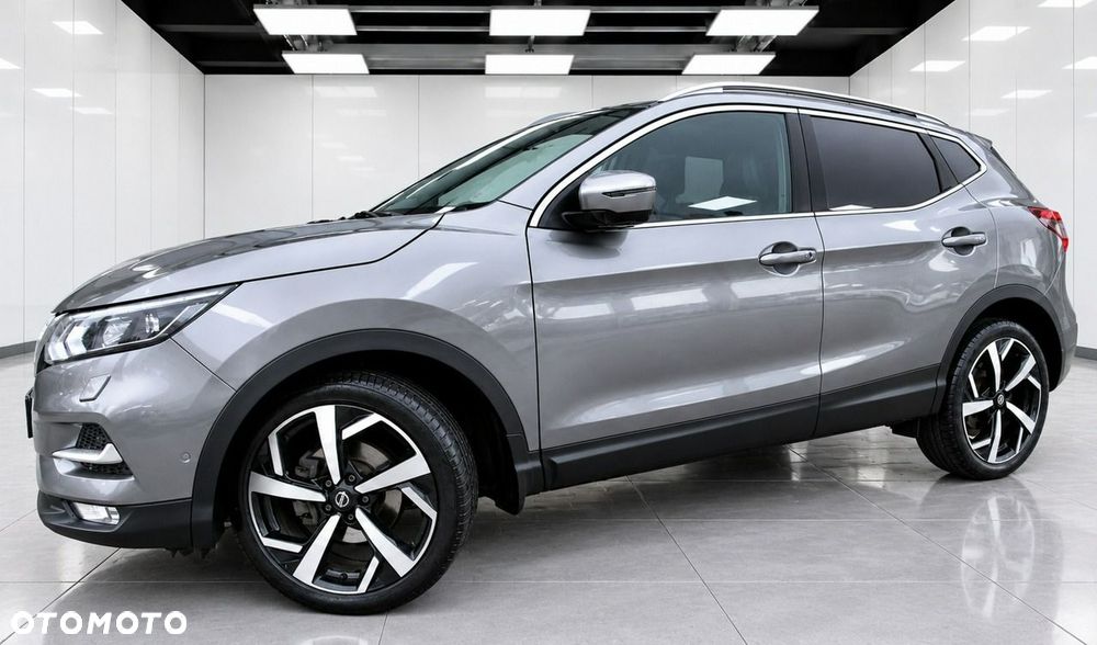 Nissan Qashqai 1.2 DIG-T Xtronic TEKNA+ - 31