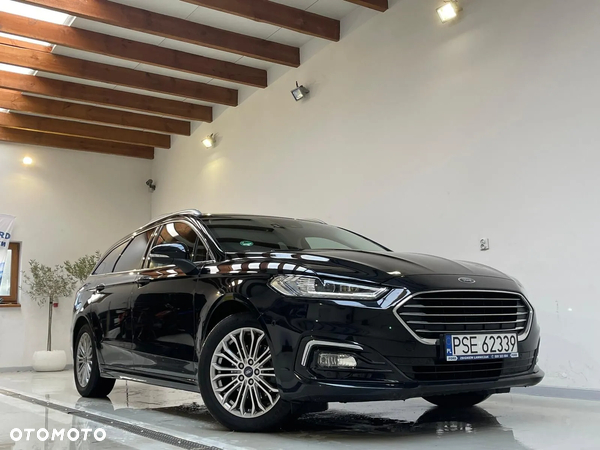 Ford Mondeo Turnier 2.0 Ti-VCT Hybrid Titanium