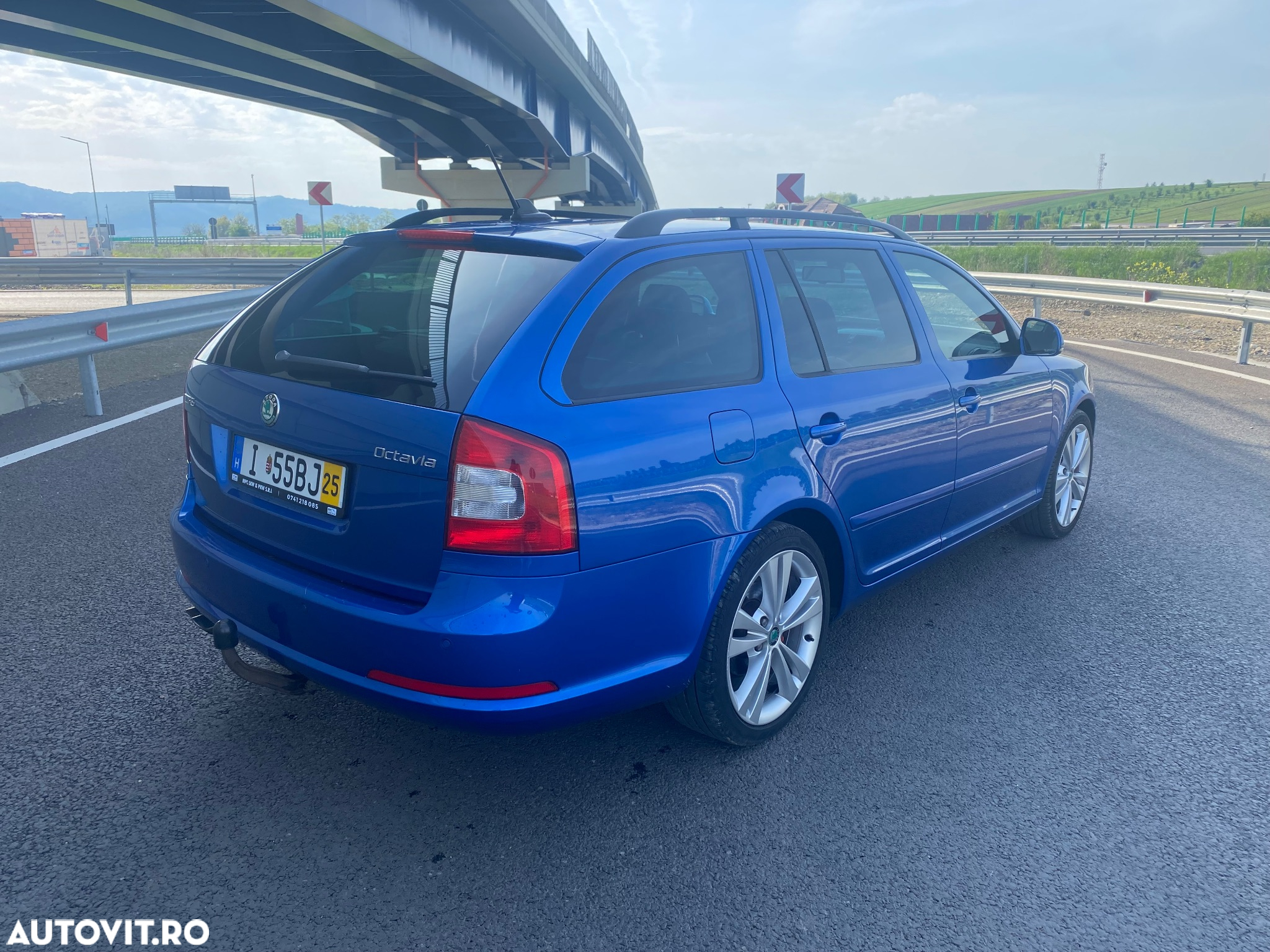 Skoda Octavia 2.0 TDI DPF DSG RS - 6