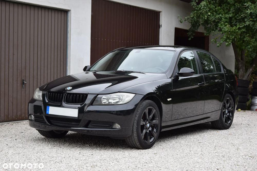 BMW Seria 3 318i - 3