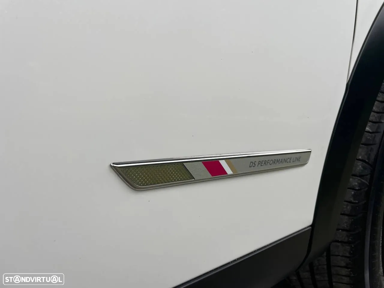 DS DS3 Crossback E-TENSE PERFORMANCE LINE + - 17