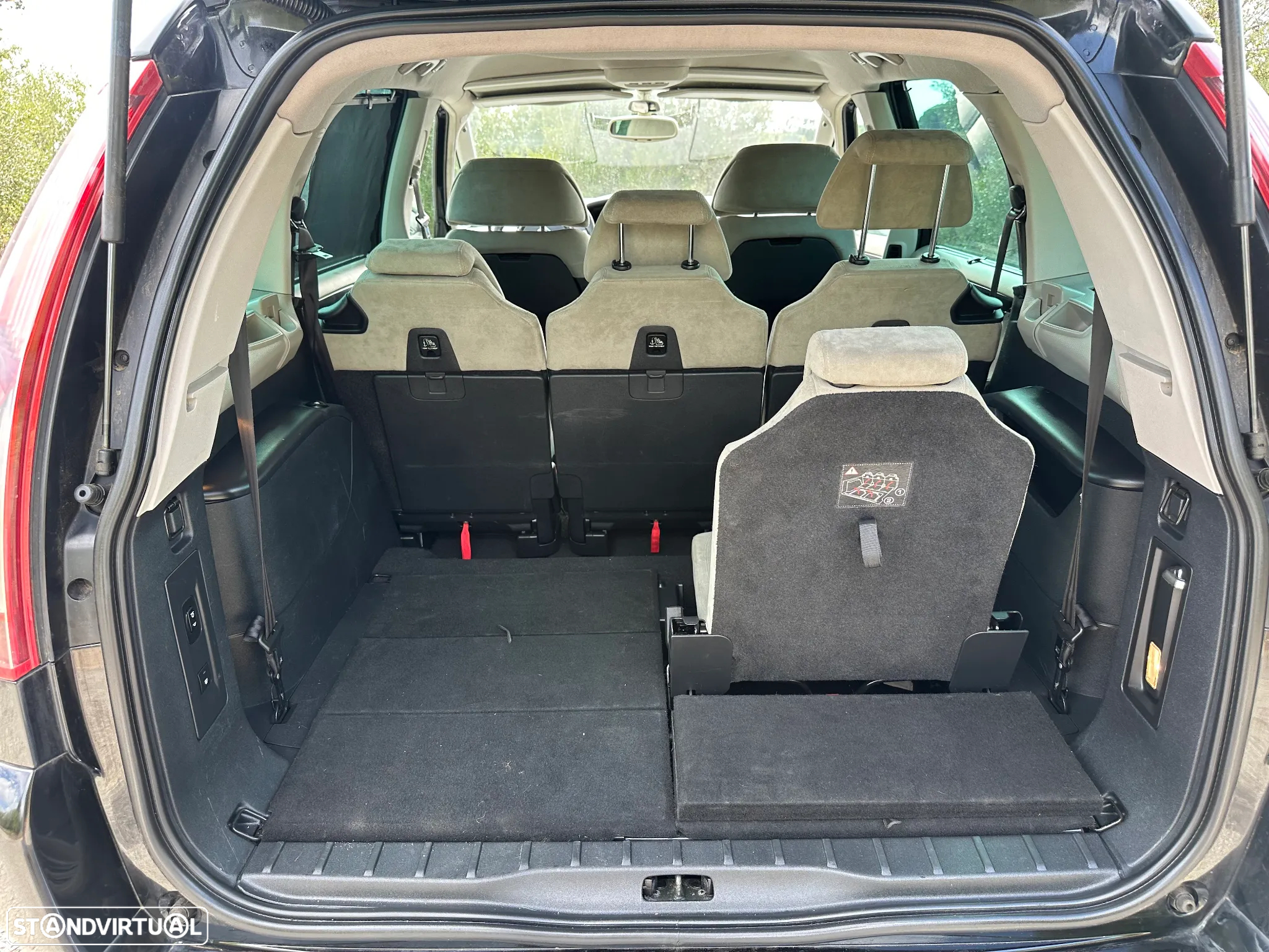 Citroën C4 Grand Picasso 1.6 HDi Exclusive CMP6 - 24