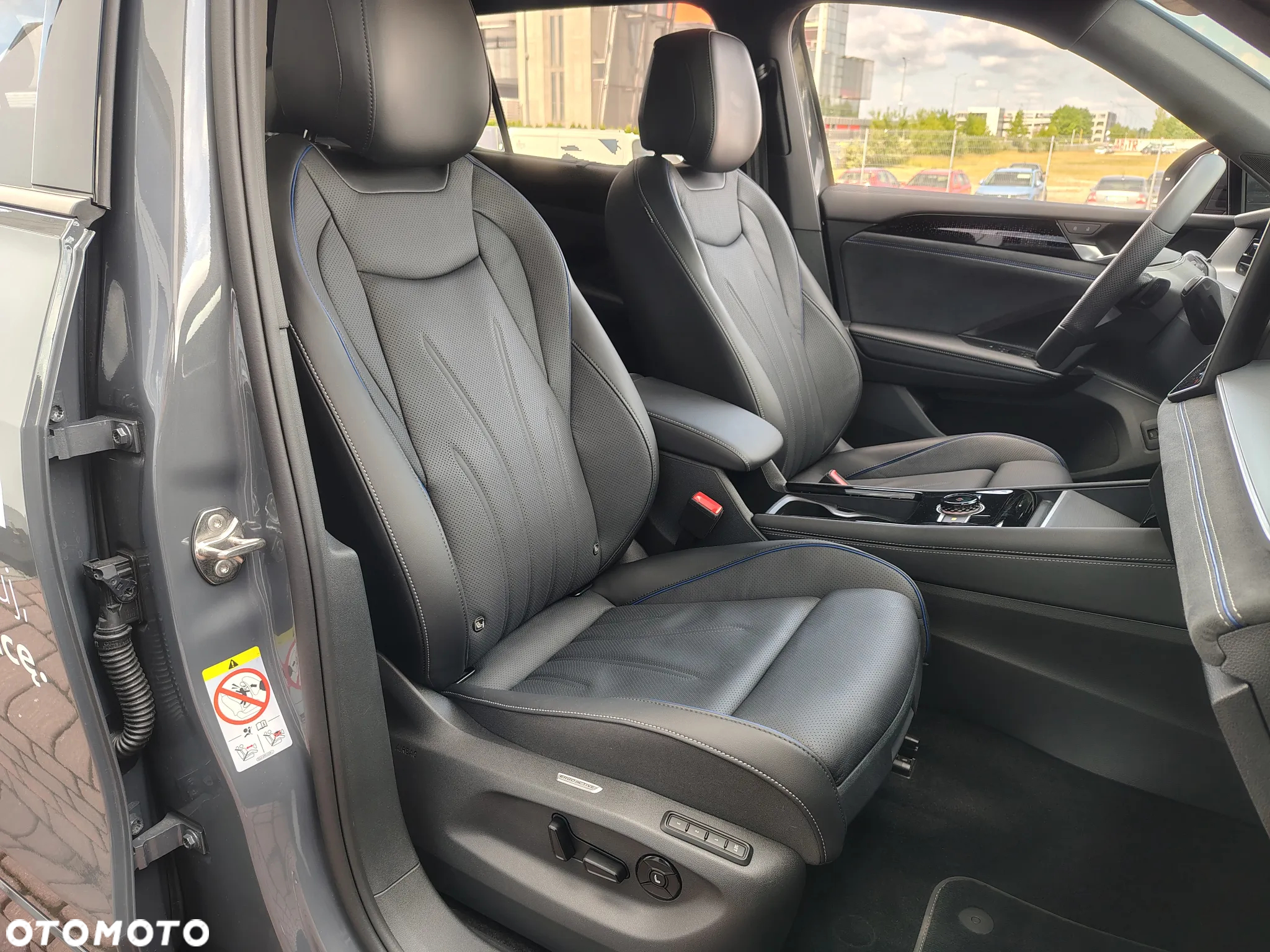 Volkswagen Tayron 2.0 TDI SCR 4Mot R-Line Plus DSG - 12