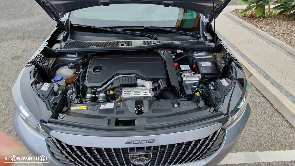 Peugeot 2008 Hybrid 145 e-DSC Allure - 24