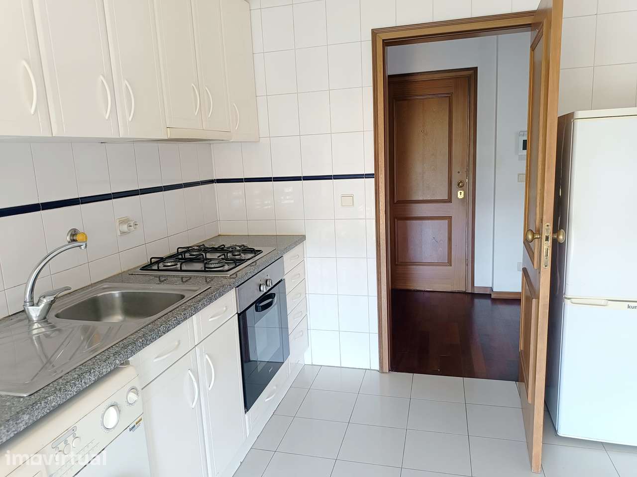 Apartamento T1 em Coimbra (Urb. Panorama) - Grande imagem: 3/12