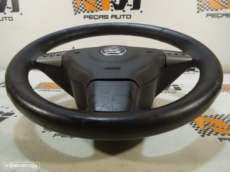 Volante Opel Vectra C (Z02)  Volante Opel Vectra C Em Pele Com Comando - 3