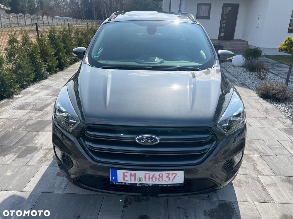 Ford Kuga 2.0 TDCi 2x4 ST-Line - 3