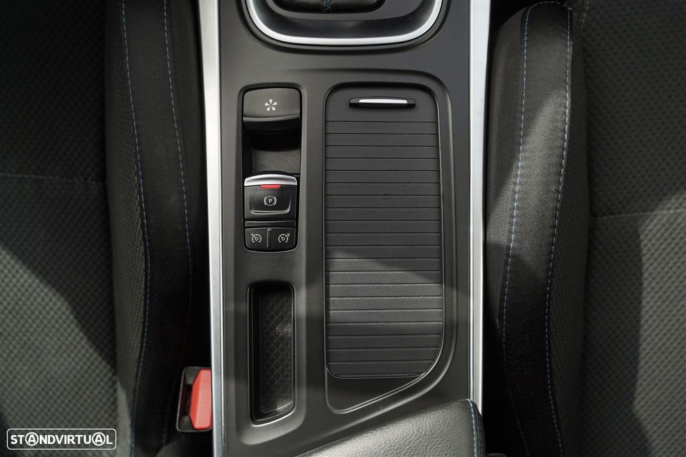 Renault Mégane 1.5 dCi GT Line EDC - 25