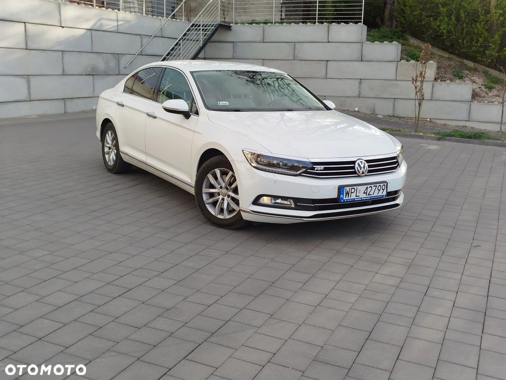 Volkswagen Passat 2.0 TDI BMT Comfortline DSG - 1