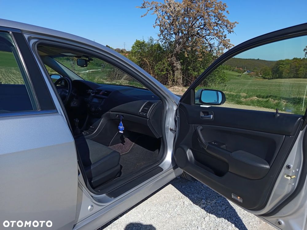 Honda Accord 2.0 Executive - 5