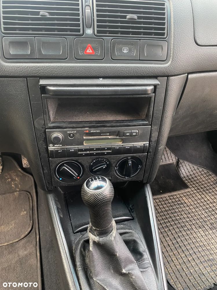 Volkswagen Golf 1.4 Basis - 4