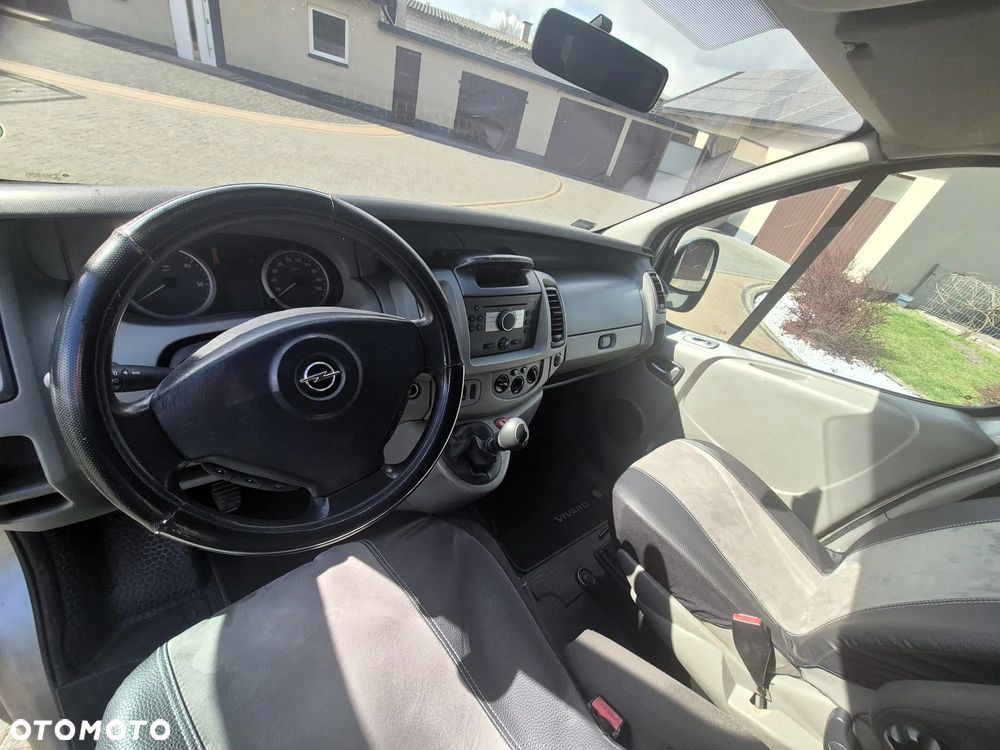 Opel Vivaro L1H1 2.9t - 10