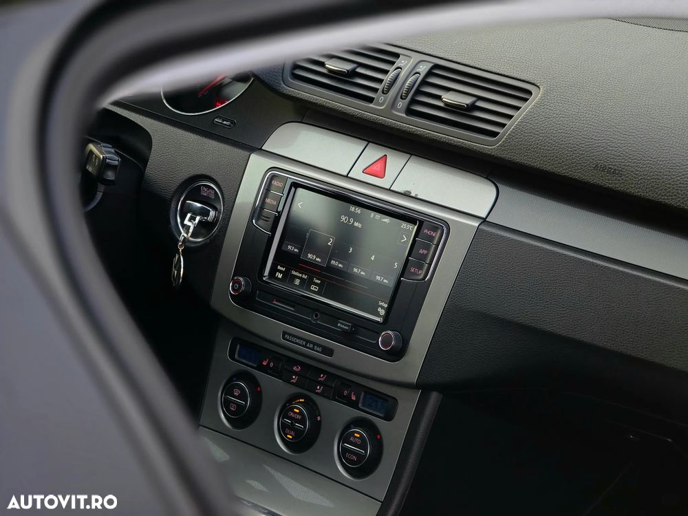 Volkswagen Passat 2.0 FSI Comfortline 4Motion - 21