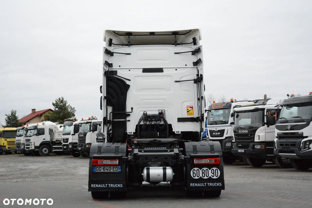 Renault T 460 / 2022r / Retarder / 2 baki / 2 łóżka / Lodówka / Mały przebieg - 6
