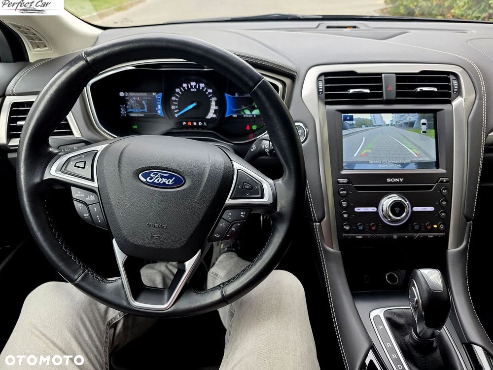 Ford Mondeo 2.0 Hybrid Vignale Plus - 15