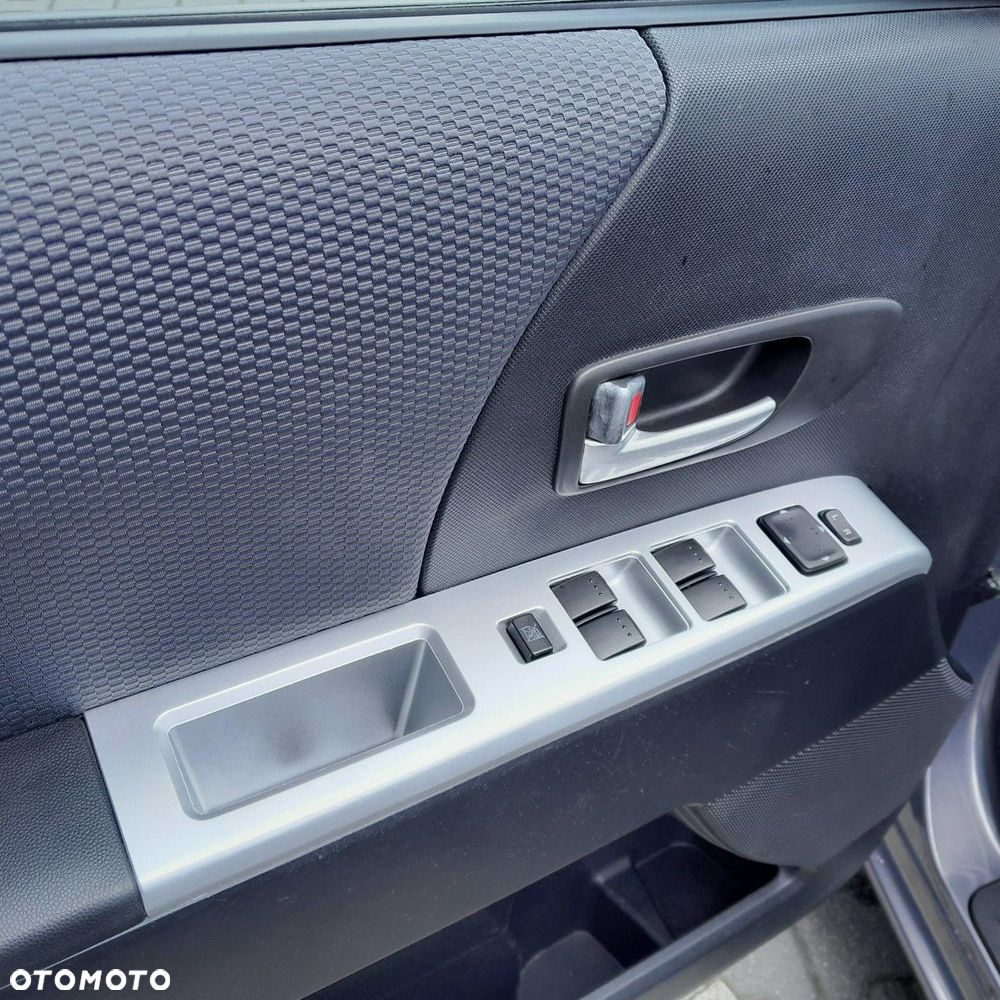 Mazda 5 - 15