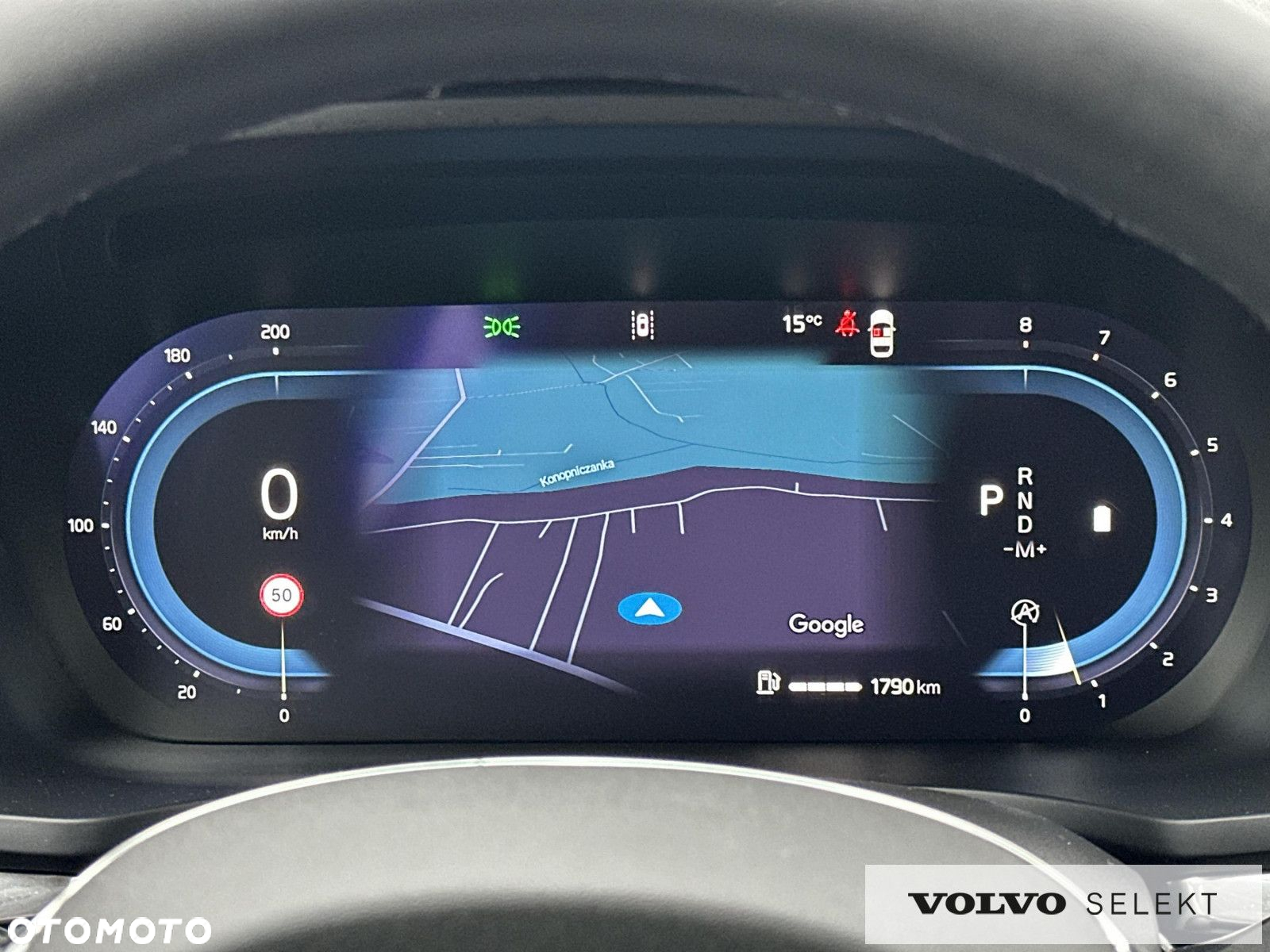 Volvo V60 Cross Country - 15