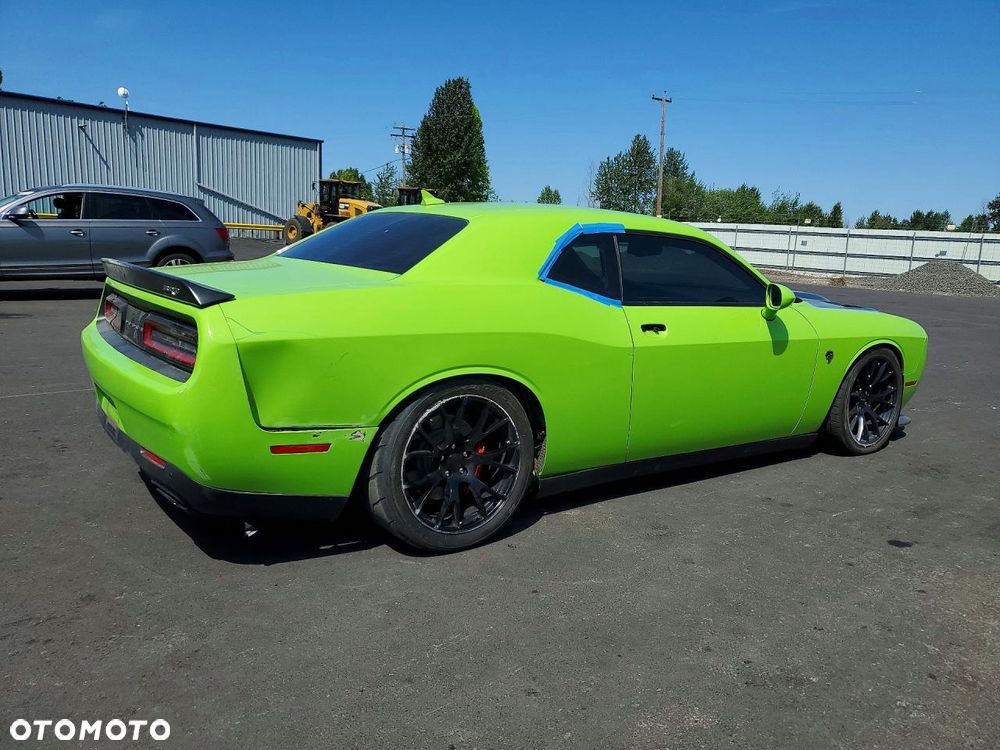 Dodge Challenger Automatik SRT Hellcat - 4