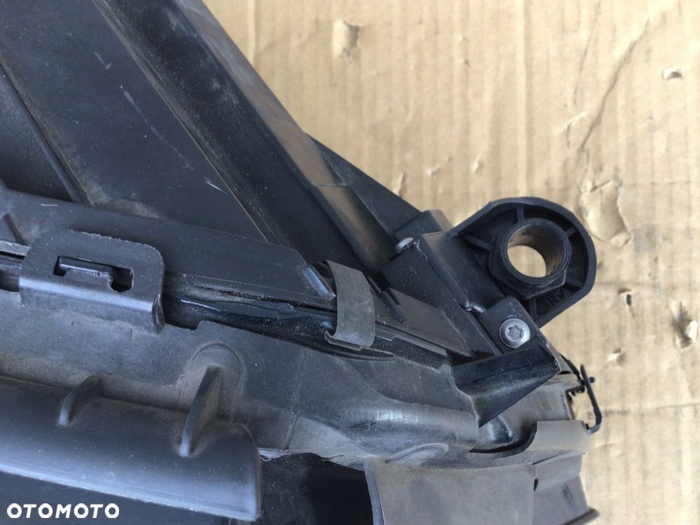 Lampa przednia prawa Mercedes C klasa 205 Full Led - 6