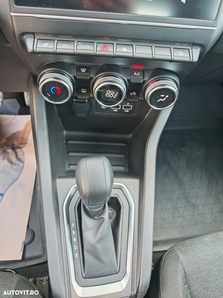 Renault Clio V full hybrid 145 Techno - 14