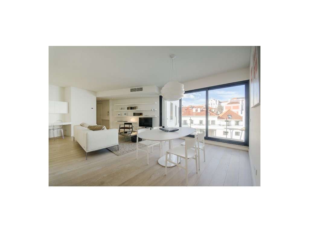 Loft T1, no Chiado com 2 lugares de estacionamento, terraço e arrec... - Grande imagem: 2/23