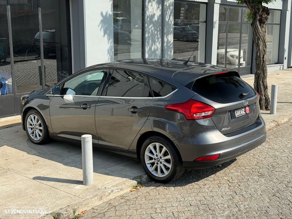 Ford Focus 1.5 TDCi Titanium - 9