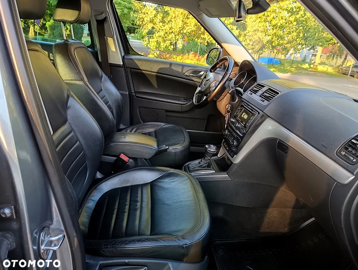 Skoda Yeti 2.0 TDI DSG 4x4 Experience PLUS EDITION - 27