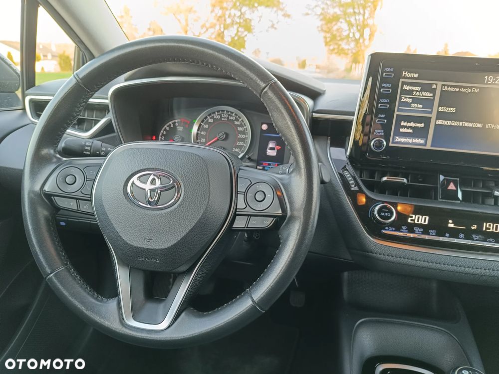 Toyota Corolla 1.6 Comfort - 25