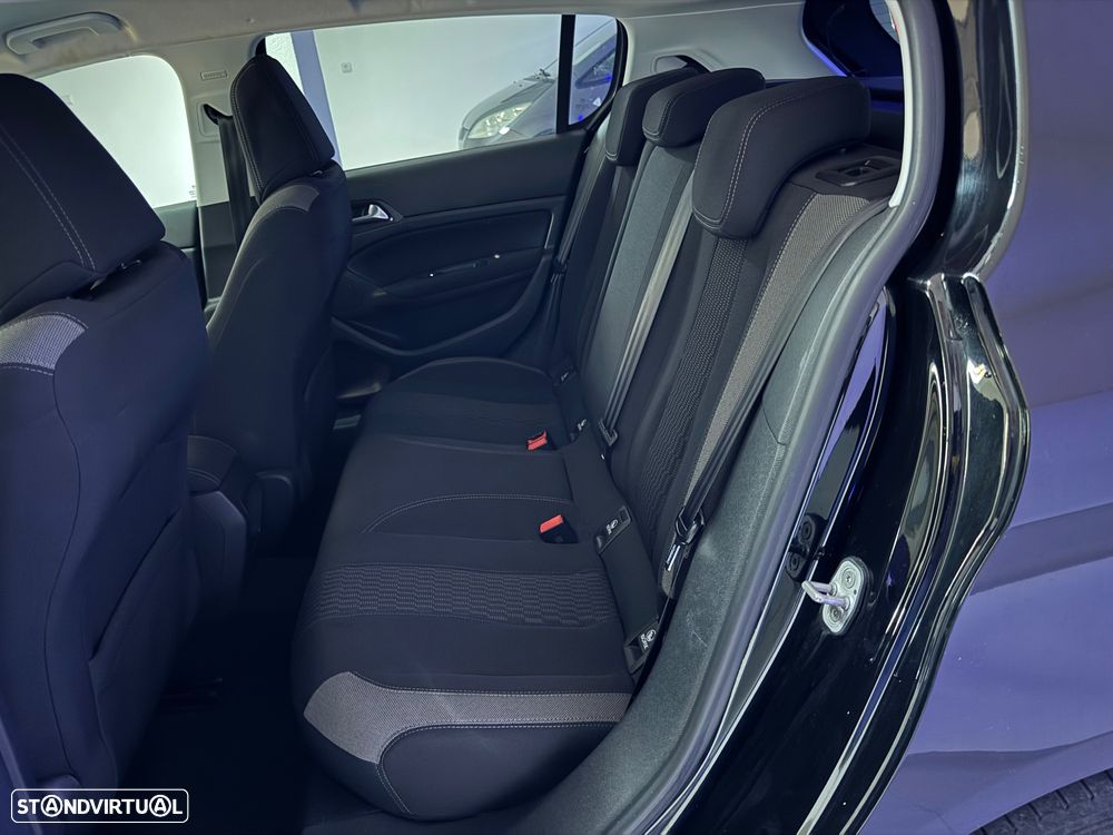 Peugeot 308 1.6 BlueHDi Allure J17 - 14