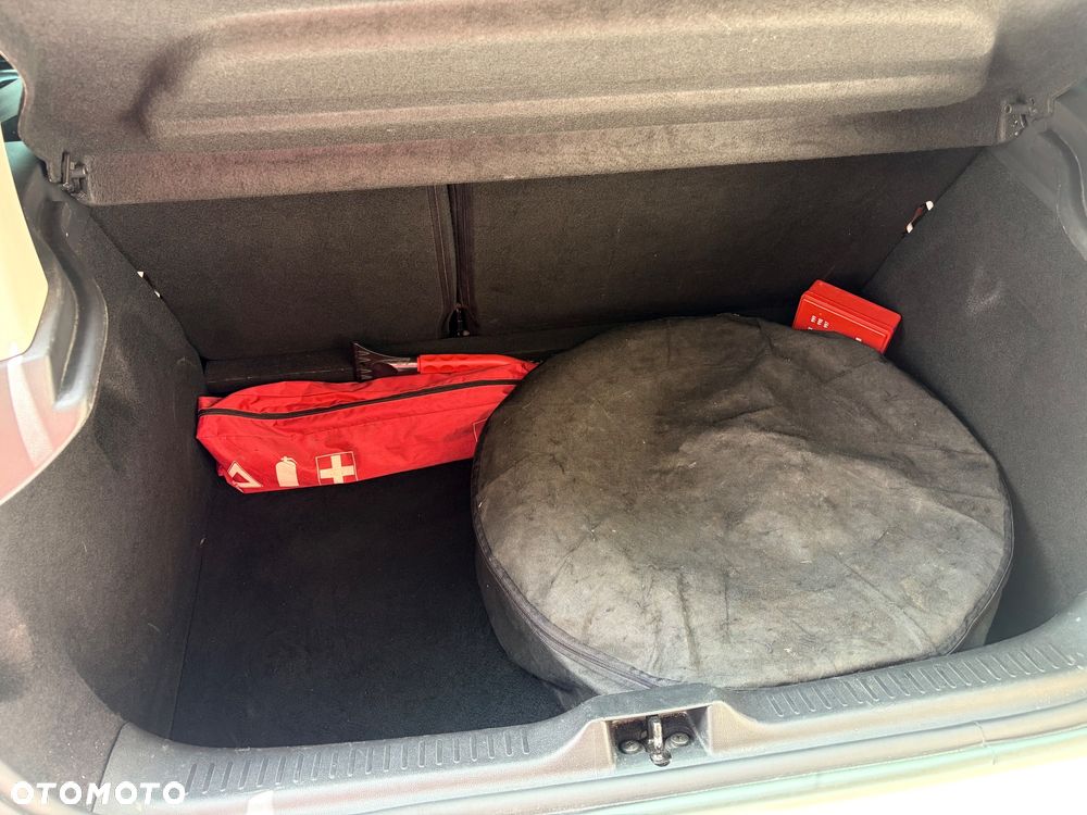 Renault Clio 1.2 16V Limited 2018 - 24