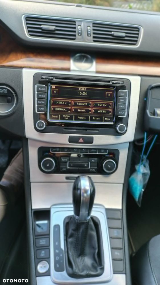 Volkswagen Passat - 30