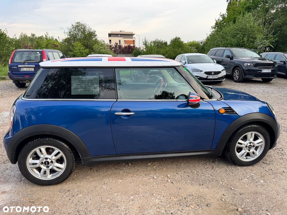 MINI ONE - 6