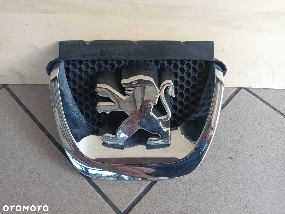 Peugeot 308 od 2007 EMBLEMAT - 1